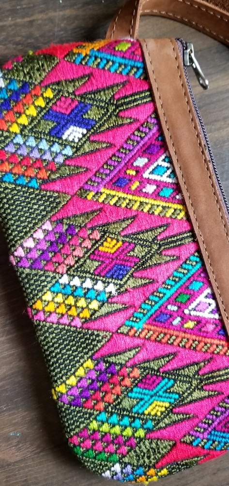 **sold** Nena and Co clutch